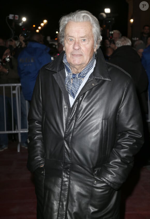 Alain Delon - Célébrités lors de l'inauguration de la grande roue de Paris, France, le 17 novembre 2017. © Christophe Aubert/Bestimage