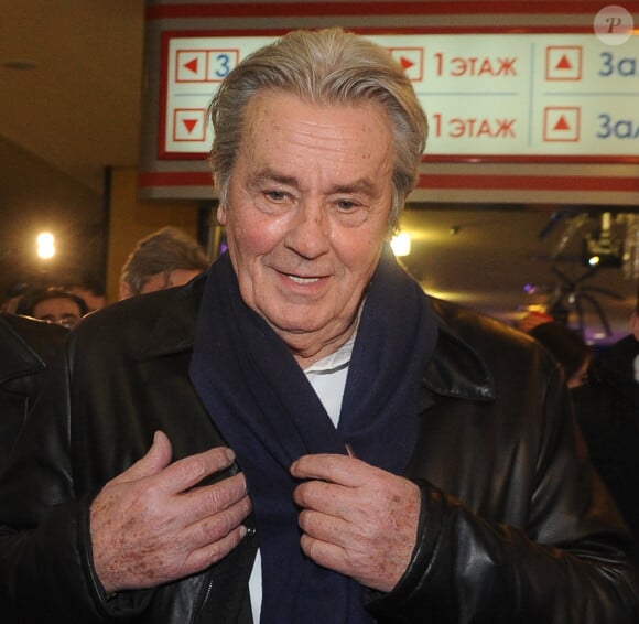 Alain Delon a assiste a la premiere de la comedie lyrique "Happy New Year, Moms" a Moscou. Le 19 decembre 2012 