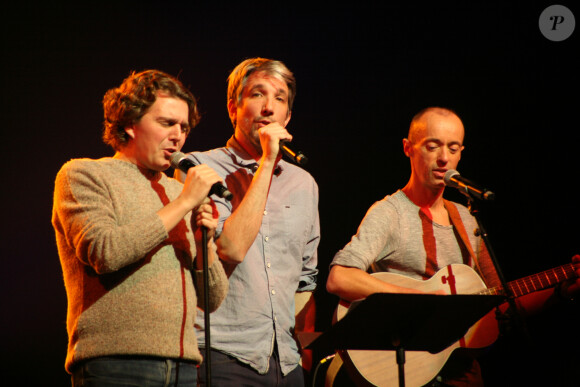 Exclusif - Guillaume Meurice, Alex Vizorek et Fromet lors du concert de soutien à la CGT au cirque Phénix à Paris, le 22 janvier 2020. © JLPPA/Bestimage