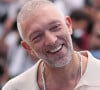 Vincent Cassel est l'heureux papa de trois filles : Deva, Léonie et Amazonie.
Vincent Cassel lors du 77ème Festival International du Film de Cannes