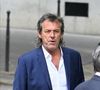 Jean-Luc Reichmann a choqué sa communauté avec sa récente publication Instagram.
Jean-Luc Reichmann - Arrivées aux obsèques de Nonce Paolini en l'église Saint-Honoré-d'Eylau, 66 bis, avenue Raymond-Poincaré à Paris, France.