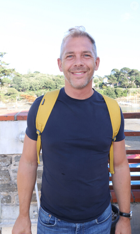 Exclusif - Romain Puértolas, ancien officier de Police, écrivain et scénariste, auteur de "Comment j'ai retrouvé Xavier Dupont de Ligonnès" dont il prépare le second tome © Didier Sabardin / Bestimage