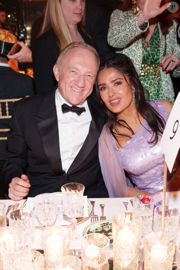 Francois-Henri Pinault, Salma Hayek lors de la cérémonie de remise des Kering Women in Motion Awards au 77e Festival de Cannes sur la Place de la Castre à Cannes, France, le 19 mai 2024. Photo par DDP Images/ABACAPRESS.COM