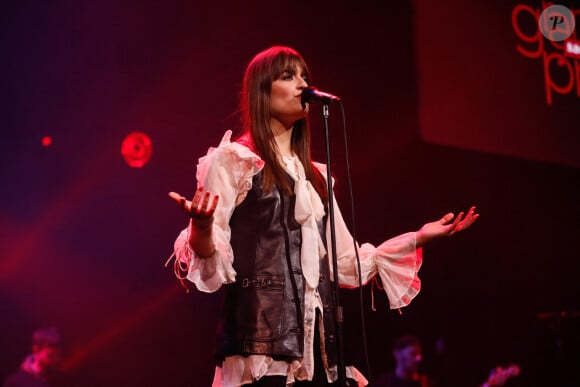 Clara Luciani (Grand prix de la chanson française (créateur, interprète)) - Cérémonie des "Grands prix SACEM 2022" à la Maison de la radio, le 13 décembre 2022. © Christophe Clovis / Bestimage 