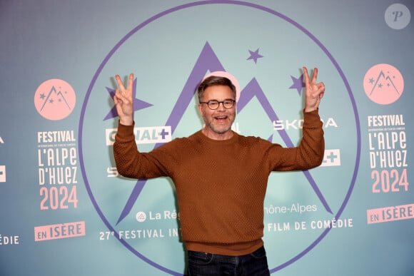 Guillaume De Tonquédec - Arrivées à la cérémonie d'ouverture du 27ème Festival International du Film de Comédie de l'Alpe d'Huez le 15 janvier 2024. © Dominique Jacovides/Bestimage 