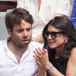 Agathe Lambret et Benjamin Duhamel - Célébrités dans les tribunes de la finale Dames des Internationaux de Tennis de Roland Garros à Paris. © Jacovides-Moreau/Bestimage 