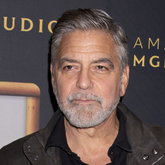 La drôle de façon dont George Clooney a acquis sa maison dans le sud de la France

George Clooney - People à la projection du film "The Boys in the Boat" au Musée d'Art Moderne à New York.