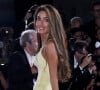 Amal Clooney ne cesse de faire sensation ! À chacune de ses sorties, l'épouse de George capture tous les regards.
Amal Clooney à la projection de "Wolfs" lors du 81ème festival international du film de Venise, la Mostra.