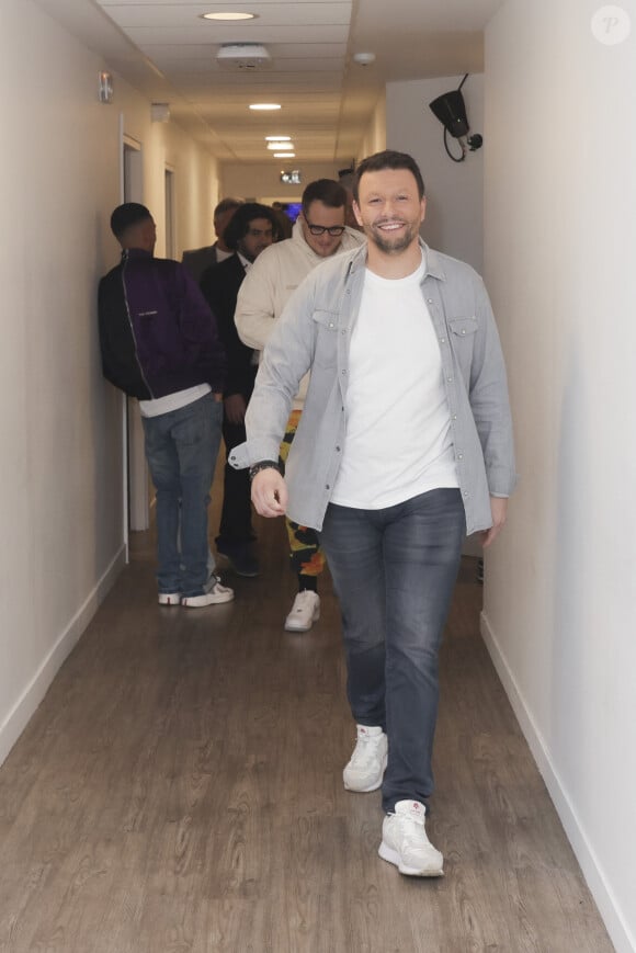 Exclusif - Raymond Aabou - Backstage de l’émission "TPMP (Touche Pas à Mon Poste)" présentée en direct par C.Hanouna et diffusée sur C8 - Paris - © Jack Tribeca / Bestimage 