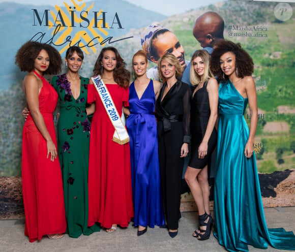 Exclusif - Alicia Aylies, Sonia Rolland (Présidente de Maïsha Africa), Vaimalama Chaves (Miss France 2019), Maëva Coucke, Sylvie Tellier, Alexandra Rosenfeld, Ophély Mézino (première dauphine de Miss France 2019) - Dîner de gala au profit de l'association "Maïsha Africa" de Sonia Rolland, qui vient en aide aux enfants du Rwanda, au Pavillon Gabriel, à Paris, France, le 17 décembre 2018. © Gorassini-Moreau/Bestimage 