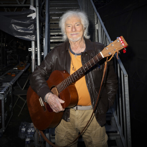 Hugues Aufray - Backstage lors de l'enregistrement de l'émission "La fête de la Musique" à Reims le 21 juin et diffusée le 22 juin à 21h10 sur France 2 et sur France.tv. © Jack Tribeca / Jeremy Melloul / Bestimage 