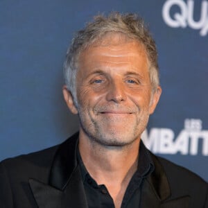 alors que Guillon était encore vendeur dans un magasin de vêtements...
Stephane Guillon assiste à la première de la série 'Les Combattantes' au Cinéma Gaumont Marignan le 06 septembre 2022 à Paris, France. Photo par Nasser Berzane/ABACAPRESS.COM