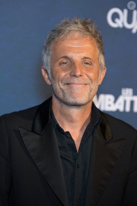 alors que Guillon était encore vendeur dans un magasin de vêtements...
Stephane Guillon assiste à la première de la série 'Les Combattantes' au Cinéma Gaumont Marignan le 06 septembre 2022 à Paris, France. Photo par Nasser Berzane/ABACAPRESS.COM