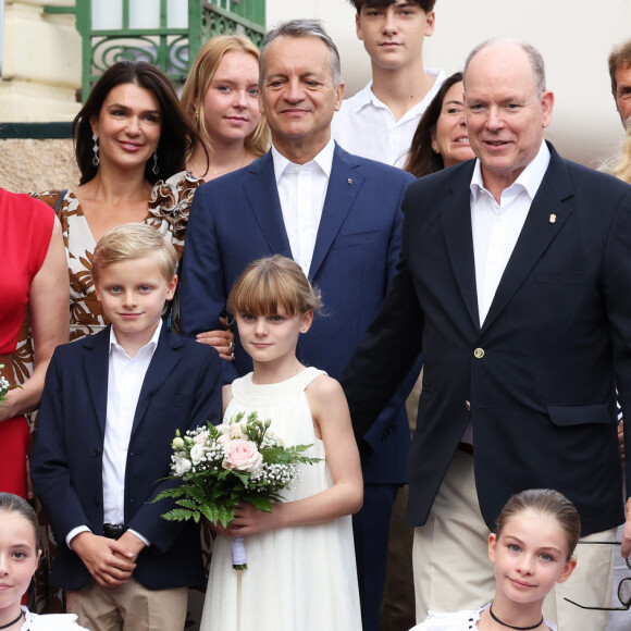 La princesse est venue en famille en compagnie de son mari le prince Albert de leurs enfants, Gabriella et Jacques (9 ans)
Traditionnel Pique Nique des Monégasques "U Cavagnetu" dans le Parc princesse Antoinette, en présence du prince Albert II de Monaco et de la princesse Charlene accompagnés par leurs enfants le prince Jacques de Monaco, marquis des Baux, et La princesse Gabriella de Monaco, comtesse de Carladès, à Monaco, le 7 septembre 2024. © Jean-Charles Vinaj/Pool Monaco/Bestimage 