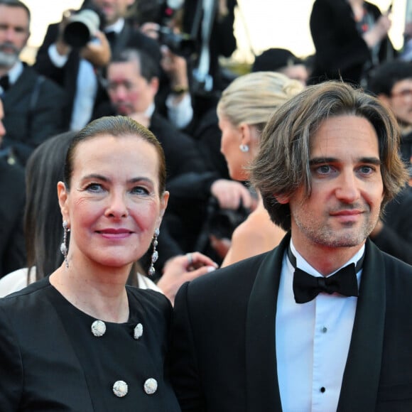 Carole Bouquet et Dimitri Rassam au 77e Festival de Cannes, en 2024. (© Alberto Terenghi-IPA / Zuma Press / Bestimage