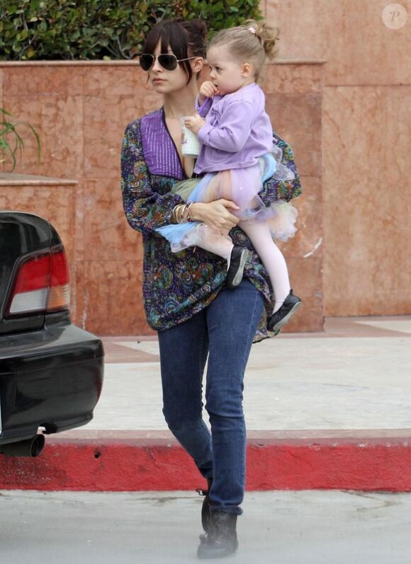 Nicole Richie et son adorable fille Harlow à Los Angeles, le 25 mars 2010
