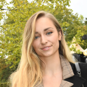 Emma Smet - People au Qatar Prix de l'Arc de Triomphe sur l'hippodrome de Longchamp à Paris le 6 octobre 2019. © Coadic Guirac.Bestimage