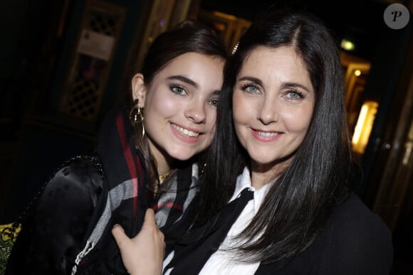 Cristiana Reali et sa fille Toscane Huster lors de la 31ème cérémonie des Molières 2019 aux Folies Bergère à Paris, France, le 13 mai 2019. © Cédric Perrin/Bestimage 