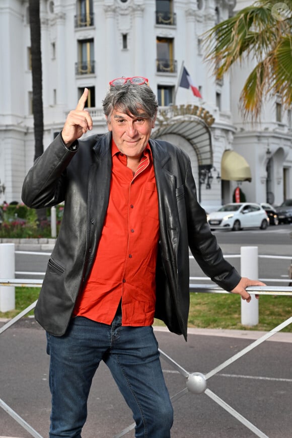 Tex, l'animateur TV et humoriste, durant le dîner de Gala caritatif de l'association Enfant Star et Match à l'hôtel Negresco à Nice, le 8 juin 2024. © Bruno Bebert / Bestimage