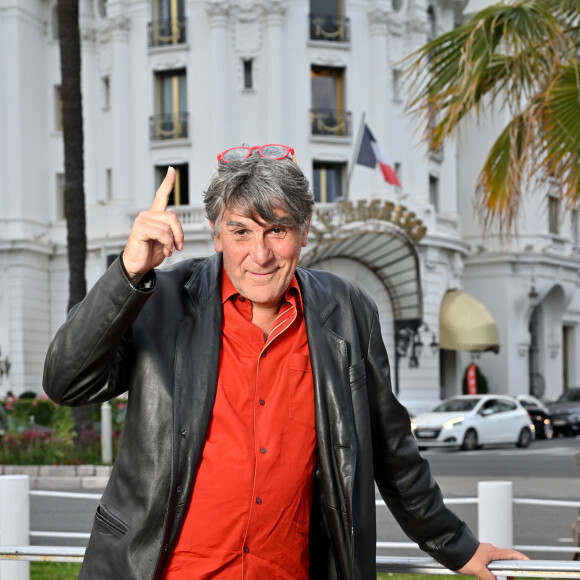 Tex, l'animateur TV et humoriste, durant le dîner de Gala caritatif de l'association Enfant Star et Match à l'hôtel Negresco à Nice, le 8 juin 2024. © Bruno Bebert / Bestimage