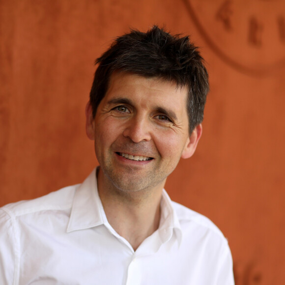 C'est désormais à son tour de s'exprimer sur le sujet.
Thomas Sotto - Les célébrités dans le village des Internationaux de France de Tennis de Roland Garros 2019 à Paris, France, le 29 mai 2019 © Jacovides-Moreau/Bestimage