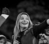 La chanteuse Santa (Samanta Cotta) est en concert sur la scène du festival au Printemps de Pérouges au Château de Saint-Maurice-de-Rémens le 26 juin 2024. © Sandrine Thesillat / Panoramic / Bestimage  