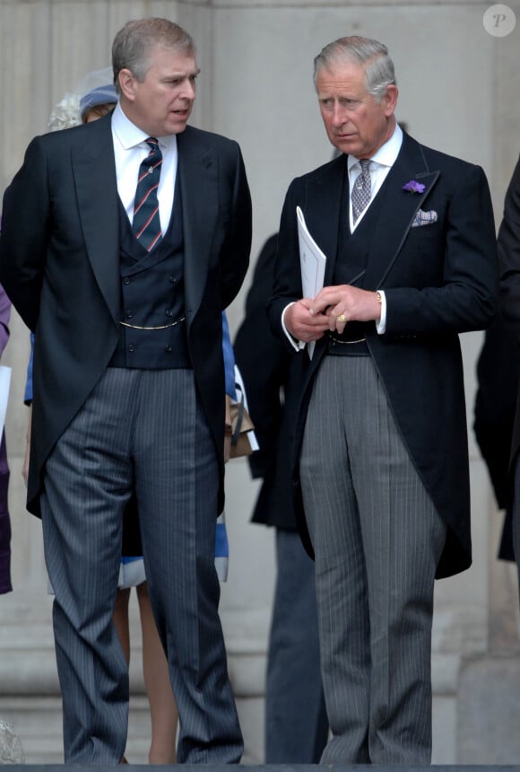 5 juin 2012. Jubilé de diamant de la Reine - service d'action de grâce à la cathédrale St Paul, Londres. Sur la photo, le prince Charles et le prince Andrew.