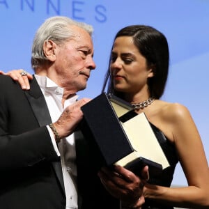 Alain Delon et sa fille Anouchka - Remise de la Palme d'Honneur à Alain Delon lors du 72ème Festival International du Film de Cannes. On may 19th 2019 © Jacovides-Moreau / Bestimage