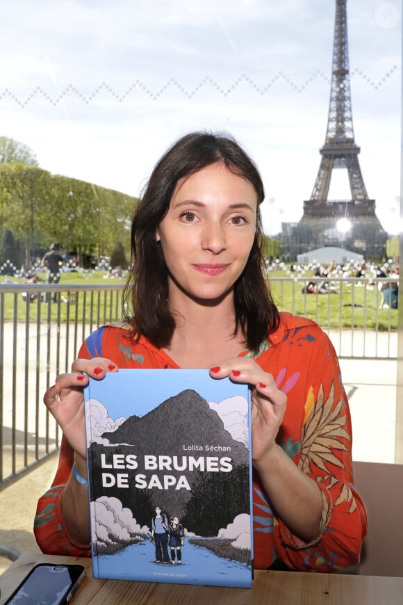 Lolita Sechan ( Fille du chanteur Renaud Sechan ) Festival du livre de Paris 2024 - Festival du livre de Paris 2024 le 13 avril 2024. © Cedric Perrin / Bestimage