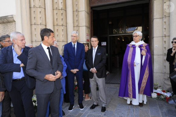 Luis Fernandez, David Lisnard (Maire de Cannes), Arsène Wenger - Obsèques du journaliste sportif, Didier Roustan, décédé le 11 septembre à l'âge de 66 ans en l'église Notre-Dame-des-Pins, à Cannes le 20 septembre 2024. © Franz Chavaroche/Bestimage 