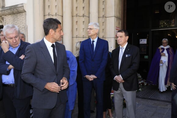 Luis Fernandez, David Lisnard (Maire de Cannes), Arsène Wenger - Obsèques du journaliste sportif, Didier Roustan, décédé le 11 septembre à l'âge de 66 ans en l'église Notre-Dame-des-Pins, à Cannes le 20 septembre 2024. © Franz Chavaroche/Bestimage 