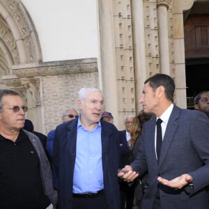 Luis Fernandez, David Lisnard (Maire de Cannes), Daniel Lauclair - Obsèques du journaliste sportif, Didier Roustan, décédé le 11 septembre à l'âge de 66 ans en l'église Notre-Dame-des-Pins, à Cannes le 20 septembre 2024. © Franz Chavaroche/Bestimage