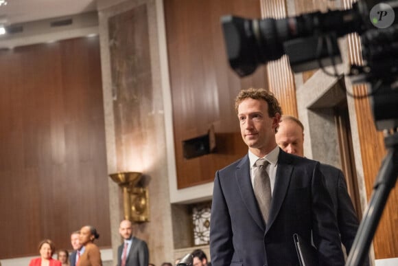 Mark Zuckerberg prononce sa déclaration d'ouverture lors d'une audience du Comité sénatorial américain sur la justice à Washington, le 31 janvier 2024.