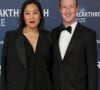 "Elle y a réfléchi et a dit : 'Bon alors, quand je serai grande, je veux que les gens aient envie d'être comme August Chan Zuckerberg !'"
Mark Zuckerberg et sa femme Priscilla Chan - People à la cérémonie "2020 Breakthrough Prize" au Ames Research Center à Mountain View, le 3 novembre 2019