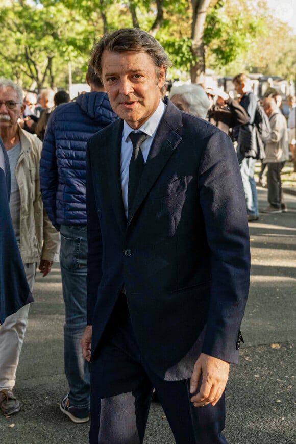 François Baroin - Obsèques du journaliste Jean-Pierre Elkabbach au cimetière du Montparnasse dans le 14ème arrondissement de Paris, France, le 6 octobre 2023. © Pierre Perusseau/Bestimage