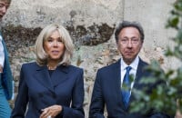 Brigitte Macron très proche de Stéphane Bern à Chartres : la Première dame ne quitte pas l'animateur