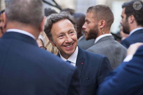 L'occasion de retrouver son grand ami, Stéphane Bern
 
Stéphane Bern - Déplacement du président de république, Emmanuel Macron à l'occasion de la 41ème édition des journées européennes du patrimoine à Chartres, visite des ateliers de la Maison Lorin maitre verrier - Chartres le 20 septembre 2024. © Arnaud Hebert / Pool / Bestimage