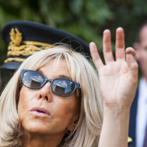 Brigitte Macron lors du déplacement du président de république, à l'occasion de la 41ème édition des journées européennes du patrimoine à Chartres, visite des ateliers de la Maison Lorin maitre verrier - Chartres le 20 septembre 2024. © Arnaud Hebert / Pool / Bestimage