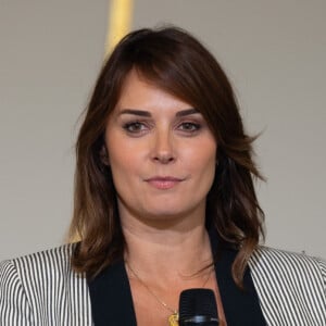 Julie Vignali - Le Président de la République française E.Macron et la première dame B.Macron remettent les prix "Non au Harcèlement 2024" au palais de l'Elysée à Paris, le 29 mai 2024. © Raphaël Lafargue / Pool / Bestimage  Julia Vignali during the award ceremony No to bullying rewarding students involved in the fight againt cyberbullying at the French Elysee Presidential Palace, in Paris on May 29, 2024. 