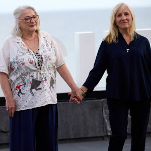 Josiane Balasko et Hélène Vincent au photocall du film "Quand vient l'automne" lors de la 72ème édition du festival international du film de San Sebastian (Saint Sébastien) SSIFF le 22 septembre 2024  