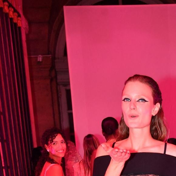 Constance Jablonski à la 17ème édition du Etam Live Show à la Monnaie de Paris le 24 septembre 2024. © Veeren / Bestimage 