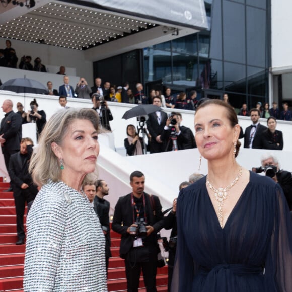 La princesse Caroline de Hanovre et Carole Bouquet - Montée des marches du film " Killers of the flower moon " lors du 76ème Festival International du Film de Cannes, au Palais des Festivals à Cannes. Le 20 mai 2023 © Jacovides-Moreau / Bestimage