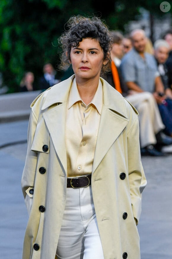 Audrey Tautou lors du défilé de mode Homme printemps-été 2023 Ami - Alexandre Mattiussi, au Sacré-Coeur à Paris, France, le 23 juin 2022. 