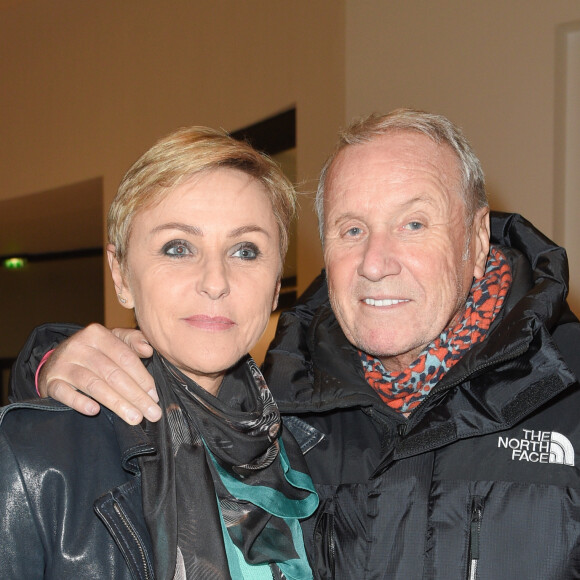 Yves Rénier et sa femme Karin - Générale du 5ème woman show "N°5 de Chollet" de Christelle Chollet à la Salle Pleyel à Paris, le 17 janvier 2019. © Coadic Guirec/Bestimage