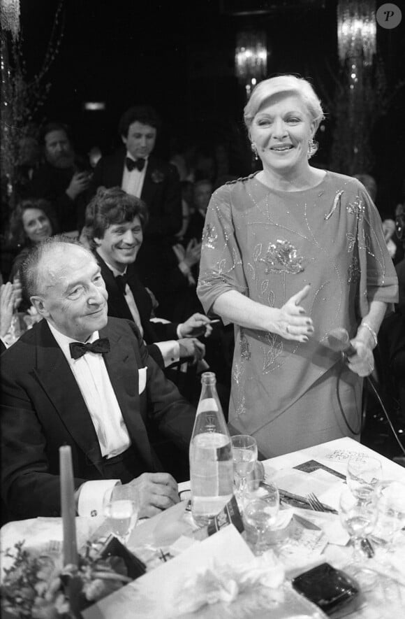 Loulou Gasté et Line Renaud - Soirée pour le 75ème anniversaire de Loulou Gasté au Paradis Latin, organisée par Line Renaud. Le 18 mars 1983