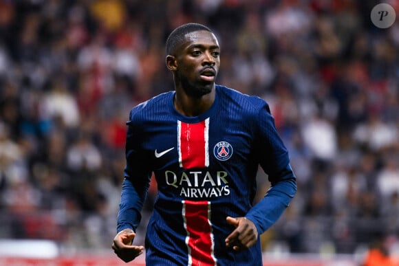 "Il envisage de se lancer dans la restauration, en tant que serveur", indique L'Équipe à propos du frère d'Ousmane Dembélé, rentré en France l'été dernier
 
Ousmane Dembélé. © Federico Pestellini/Panoramic/Bestimage