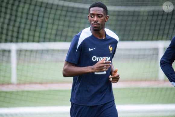 Dans une vidéo, Oumar Sy Dembélé, le petit frère du footballeur, a pris sa défense
 
Ousmane Dembele - Entraînement de l'équipe de France de football à Clairefontaine le 2 septembre 2024.