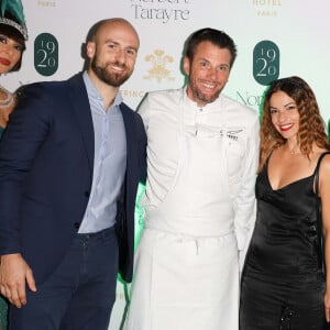 Exclusif - François Alu, Norbert Tarayre, Denitsa Ikonomova, Gérald Krischek, directeur général du Prince de Galles lors de l'inauguration du Restaurant & Bar 19.20 by Norbert Tarayre à l'hôtel Prince de Galles à Paris le 10 octobre 2023. Pierre Perusseau / Coadic Guirec / Bestimage 