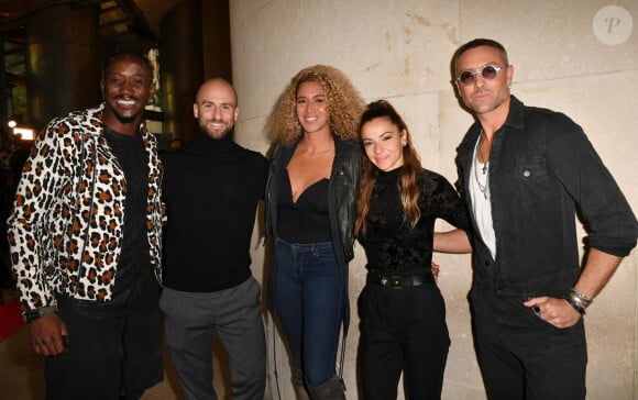 Moussa Niang et sa femme Gaya, François Alu, Denitsa Ikonomova et Maxime Dereymez - Visite privée de l'exposition Cinémode par Jean-Paul Gaultier à la cinémathèque française à Paris le 3 octobre 2021. © Veeren Ramsamy - Christophe Clovis/Bestimage 