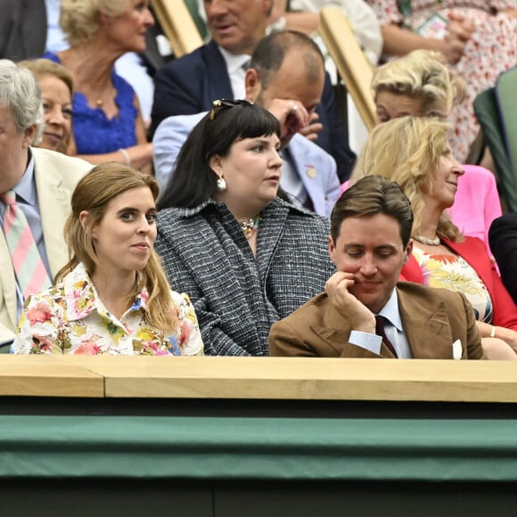 Il s'agit de son deuxième enfant avec son mari Edoardo Mapelli Mozzi
La princesse Beatrice et Edoardo Mapelli Mozzi à Wimbledon le 9 juillet 2024 © Chryslene Caillaud/Panoramic/Bestimage